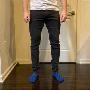 Express men’s skinny jean in dark grey size 31x32